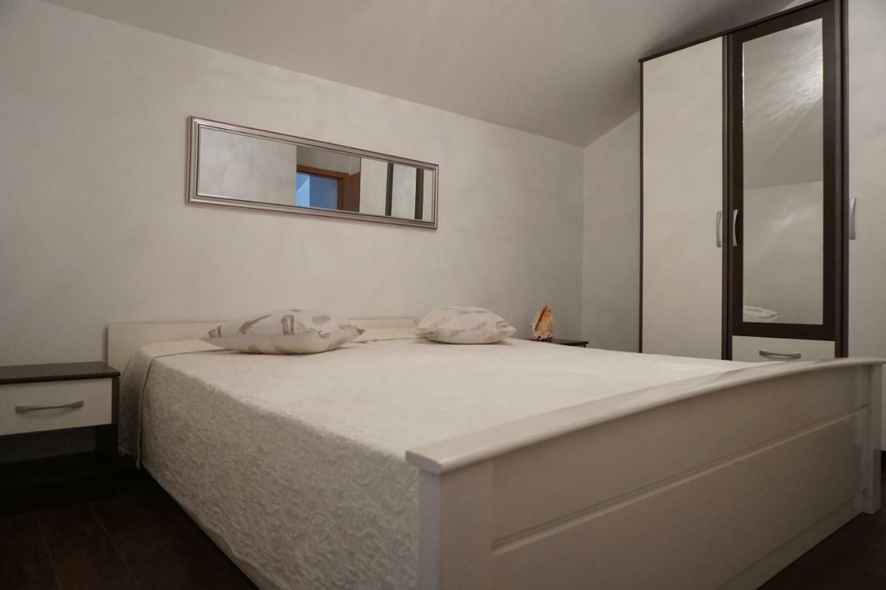 Apartment Kozina Podstrana Ngoại thất bức ảnh
