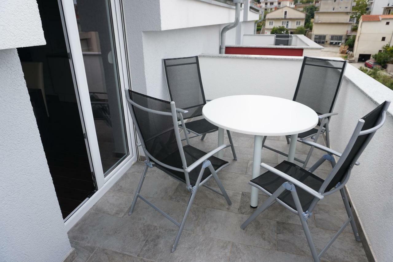 Apartment Kozina Podstrana Ngoại thất bức ảnh