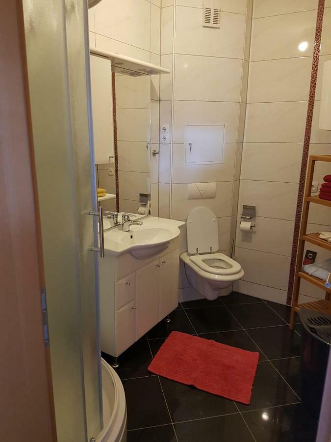 Apartment Kozina Podstrana Ngoại thất bức ảnh